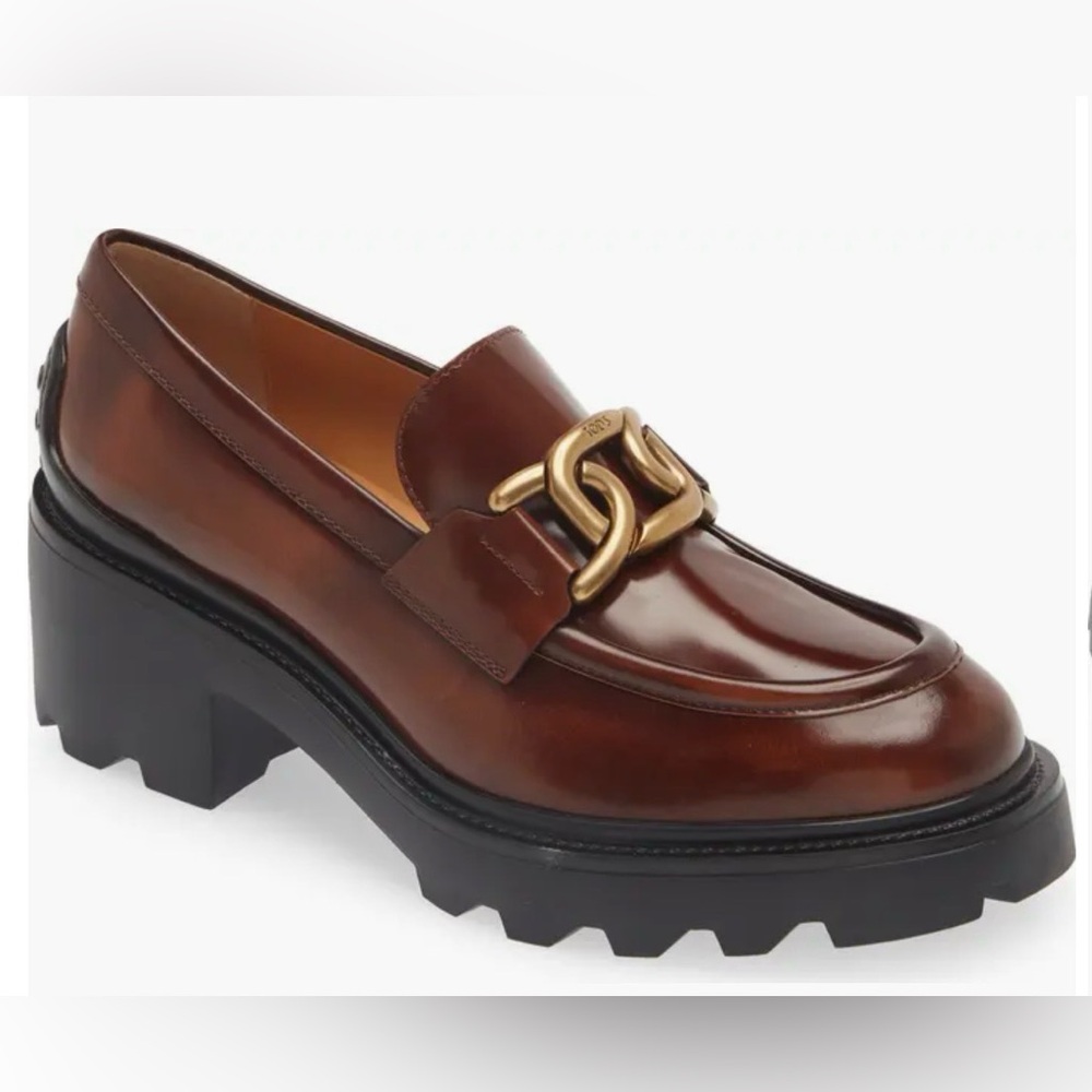 NWOT TOD'S Brown Leather Chain-Link Penny Loafers